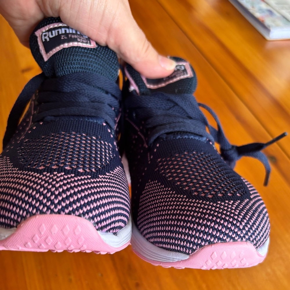Navy and Pink Women's Athletic Running Shoes. - Picture 9 of 15